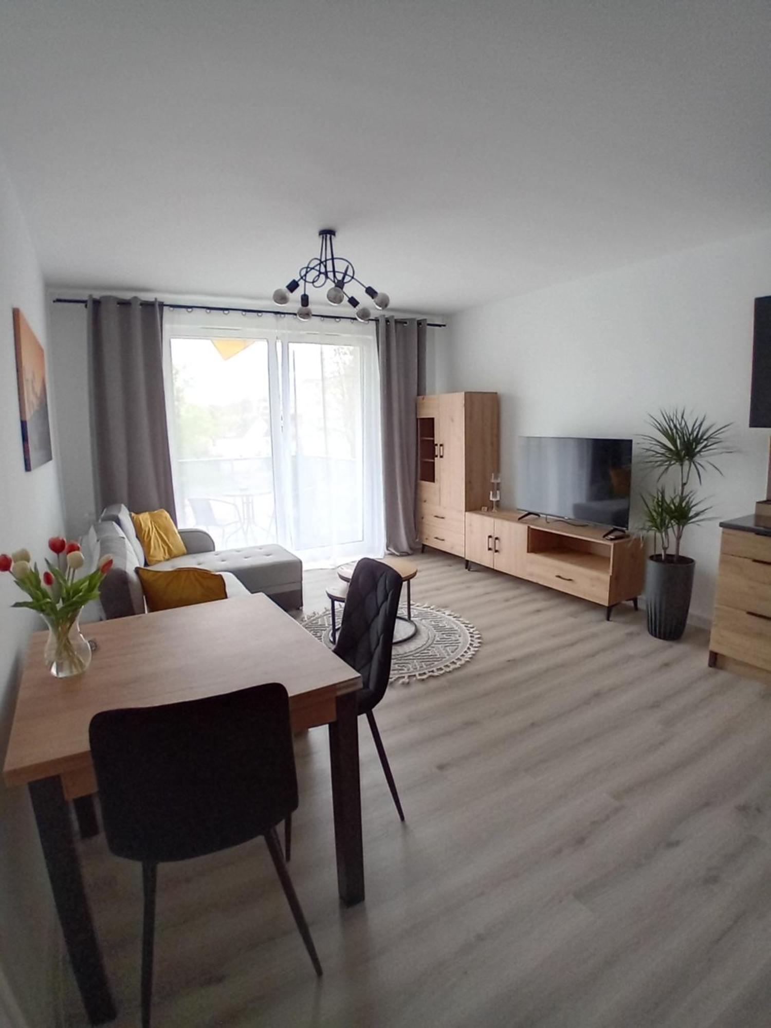 Apartament Akacjowa Appartement Goleniów Buitenkant foto